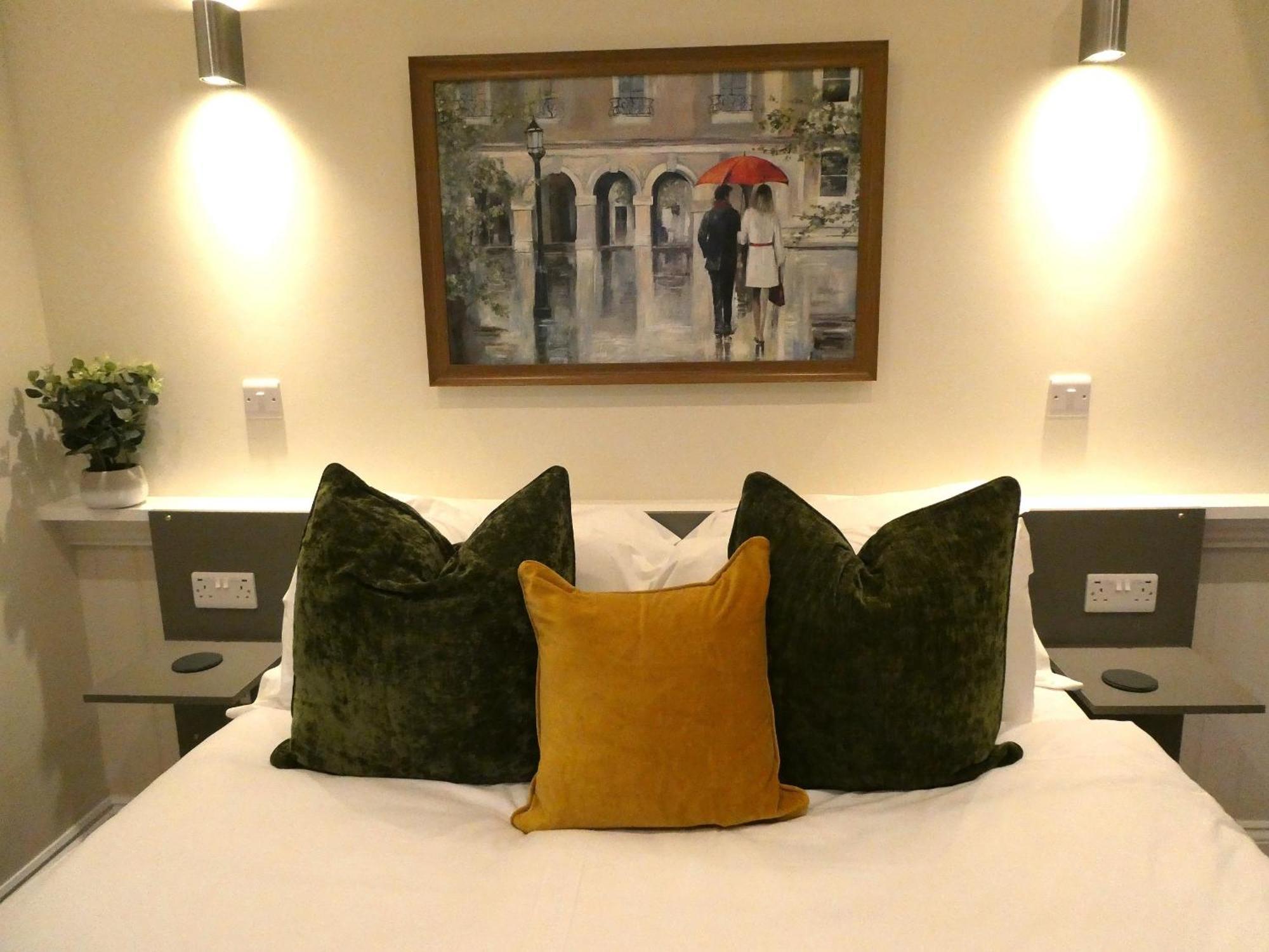 The Frocester Stonehouse  Room photo